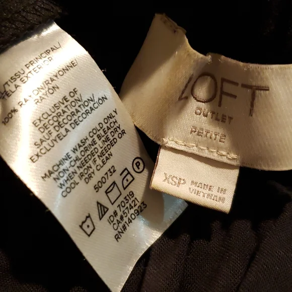 LOFT Romper - Picture 7 of 7